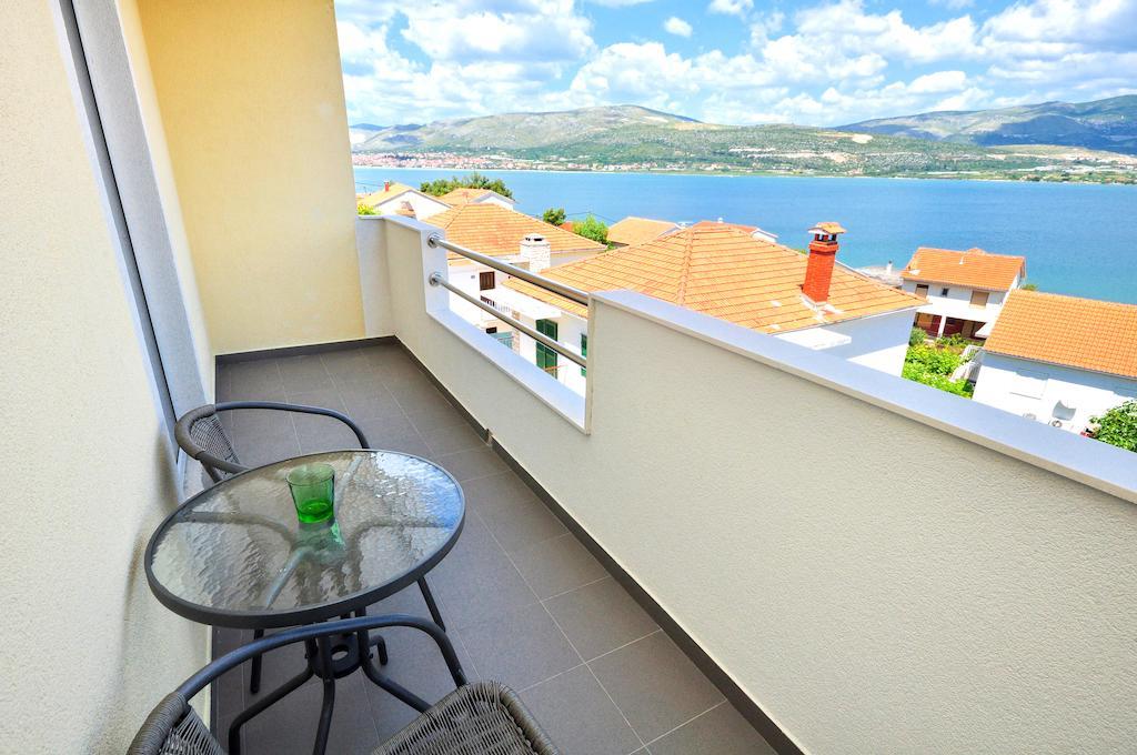 Apartments Sakal Trogir Bilik gambar