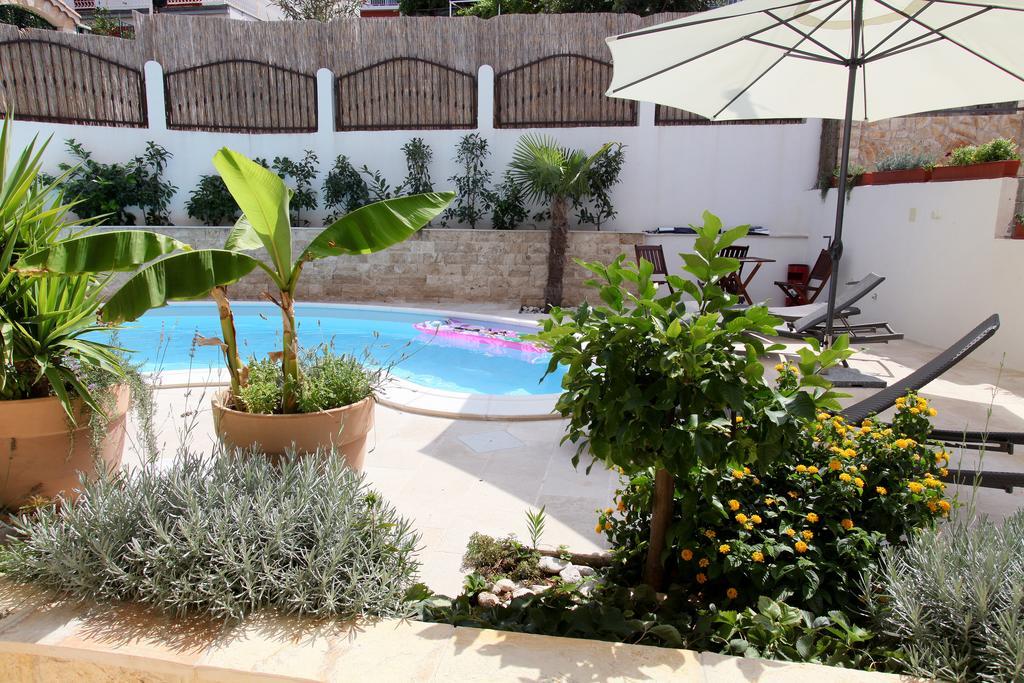 Apartments Sakal Trogir Luaran gambar