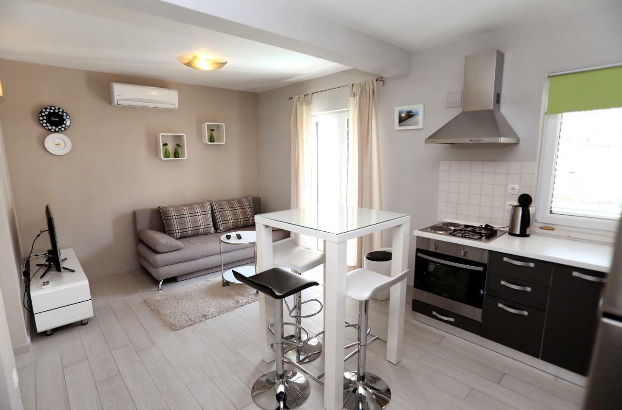 Apartments Sakal Trogir Luaran gambar