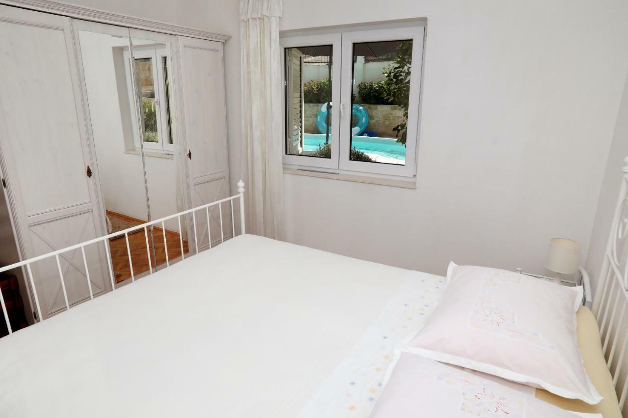 Apartments Sakal Trogir Luaran gambar